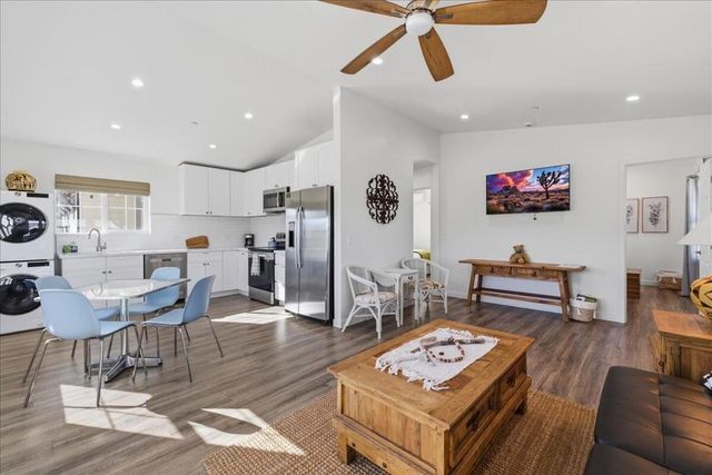 4884 Avenida Del Sol, Joshua Tree, CA 92252