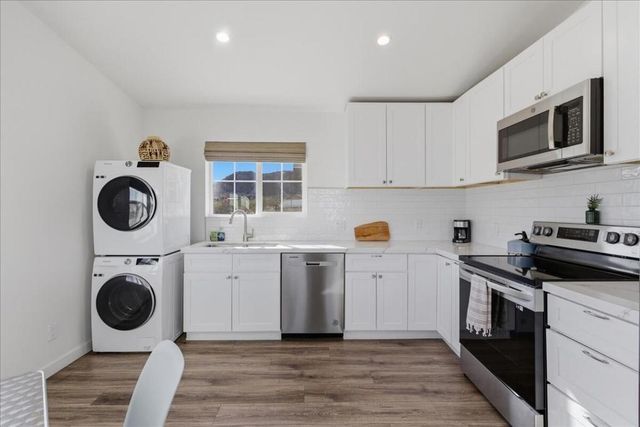 4884 Avenida Del Sol, Joshua Tree, CA 92252