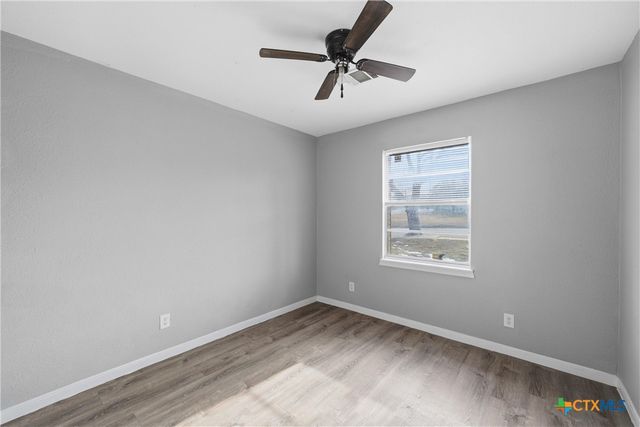 3901 Hiland Drive, Beverly Hills, TX 76711