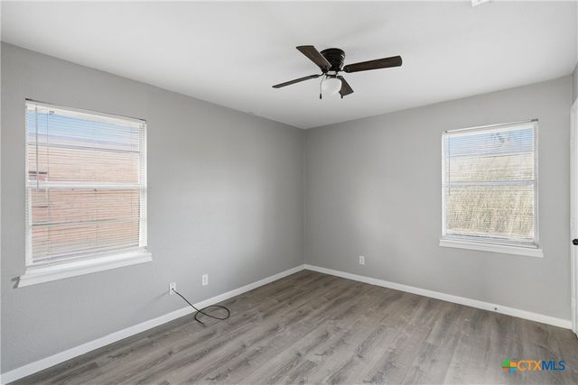 3901 Hiland Drive, Beverly Hills, TX 76711