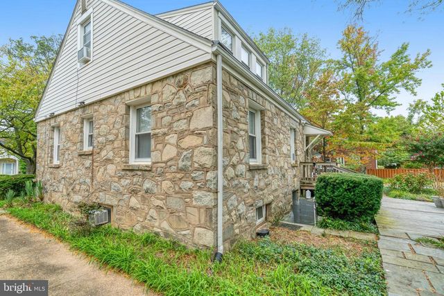 2515 N LEXINGTON ST, Arlington, VA 22207