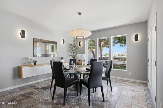 7646 W JULIE Drive, Glendale, AZ 85308