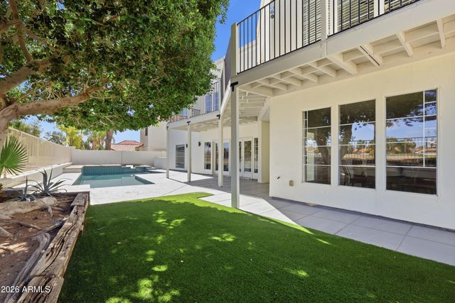 7646 W JULIE Drive, Glendale, AZ 85308