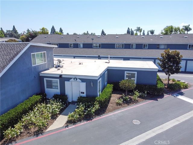 160 Yorktown, Costa Mesa, CA 92626