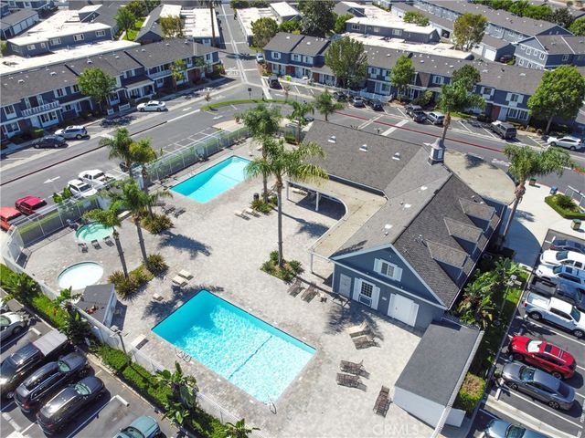 160 Yorktown, Costa Mesa, CA 92626
