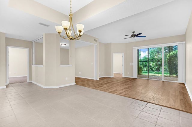 1003 Makarios Dr, St Augustine, FL 32080