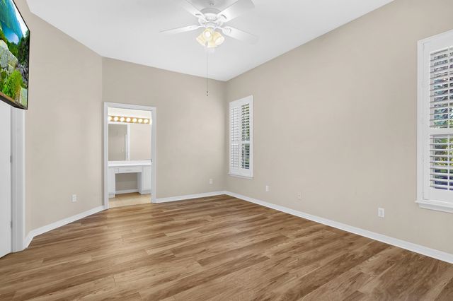 1003 Makarios Dr, St Augustine, FL 32080