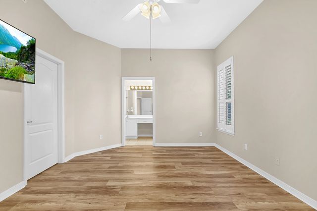 1003 Makarios Dr, St Augustine, FL 32080