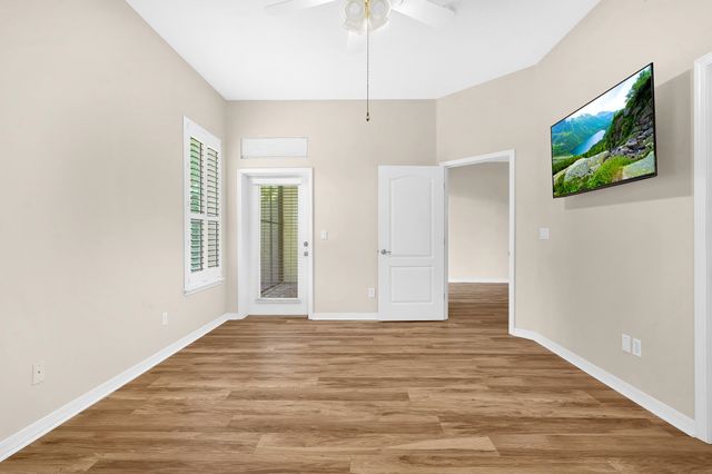 1003 Makarios Dr, St Augustine, FL 32080