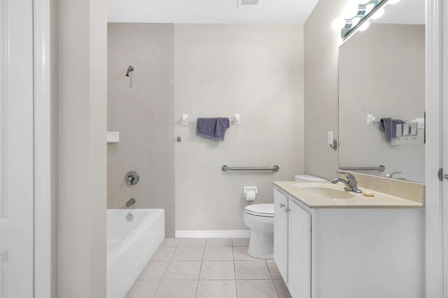 1003 Makarios Dr, St Augustine, FL 32080