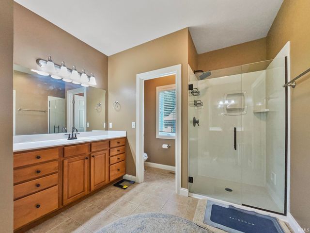 2616 Thornhill Drive, Evansville, IN 47725