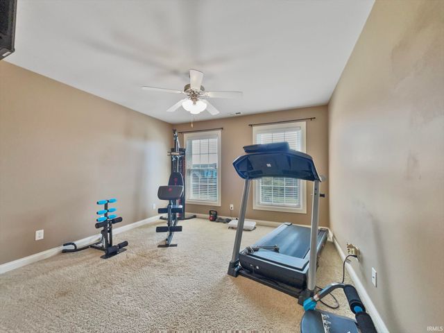 2616 Thornhill Drive, Evansville, IN 47725