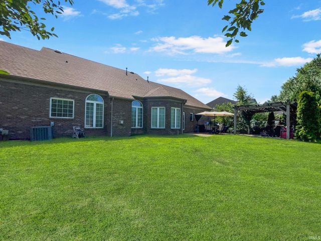 2616 Thornhill Drive, Evansville, IN 47725