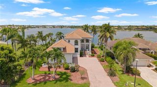 5550 Harborage DR, Fort Myers, FL 33908