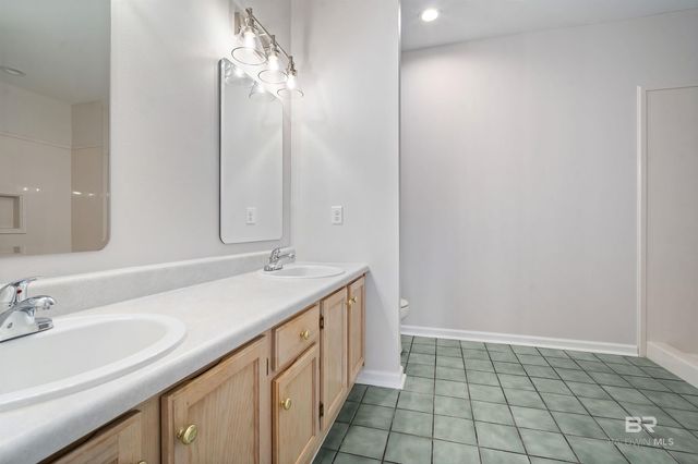 250 N Spring Lake Drive, Mobile, AL 36695