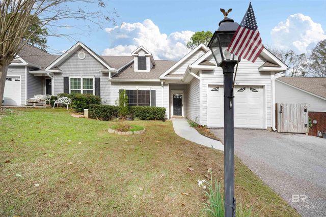 250 N Spring Lake Drive, Mobile, AL 36695