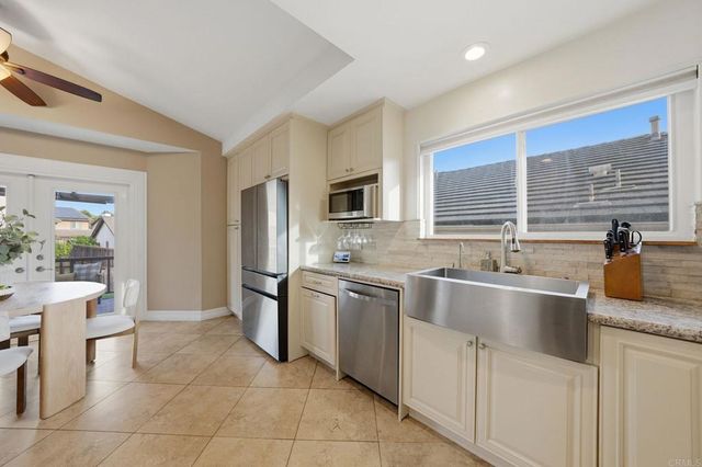 2038 Woodland, Escondido, CA 92027