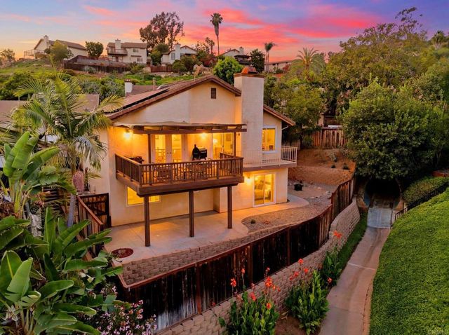 2038 Woodland, Escondido, CA 92027