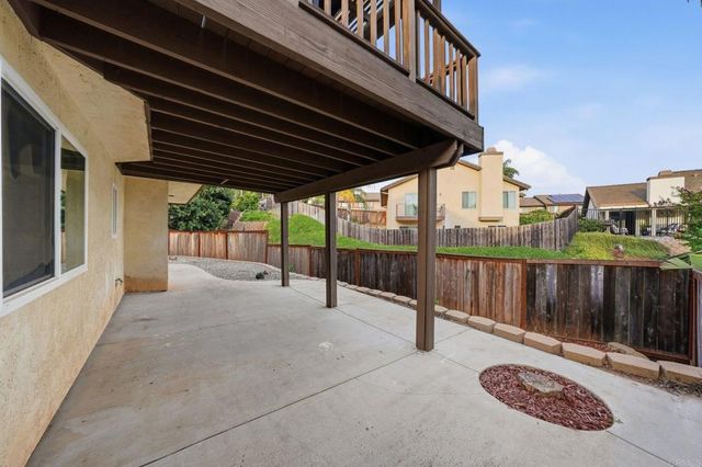 2038 Woodland, Escondido, CA 92027