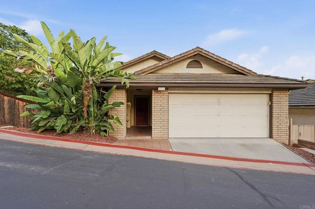 2038 Woodland, Escondido, CA 92027