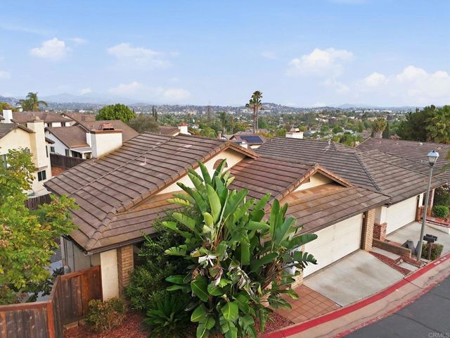 2038 Woodland, Escondido, CA 92027