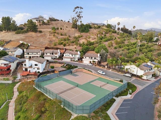 2038 Woodland, Escondido, CA 92027