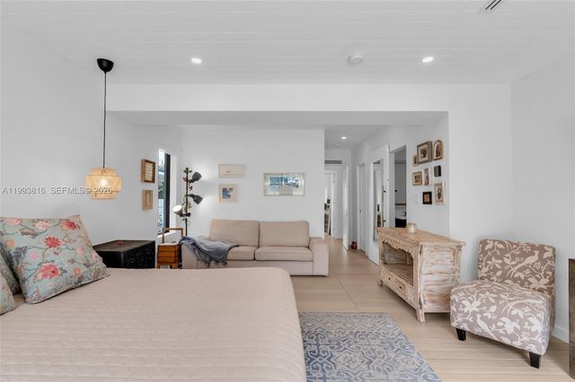 2025 Arch Creek Dr, North Miami, FL 33181