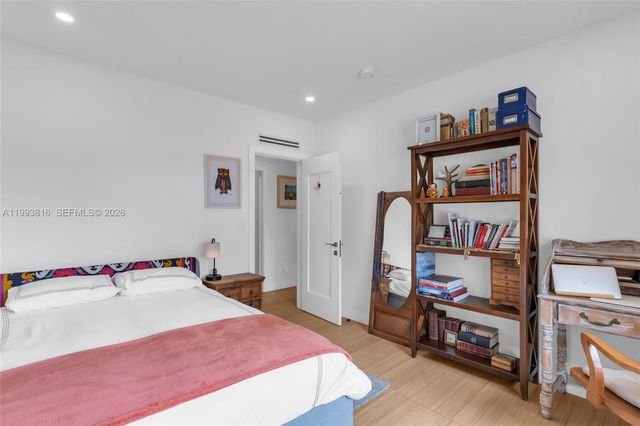 2025 Arch Creek Dr, North Miami, FL 33181