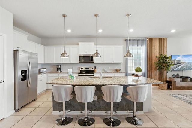 3707 LANA AVENUE, Davenport, FL 33897