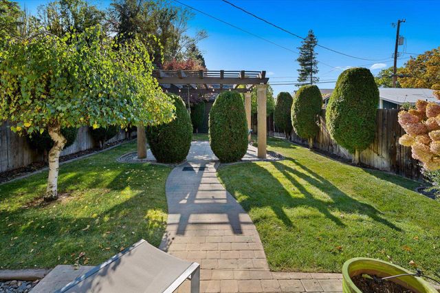 2939 W Dean Ave, Spokane, WA 99201