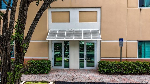 601 N CONGRESS Avenue 303, Delray Beach, FL 33445