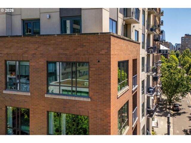 922 Nw 11TH Ave 404, Portland, OR 97209