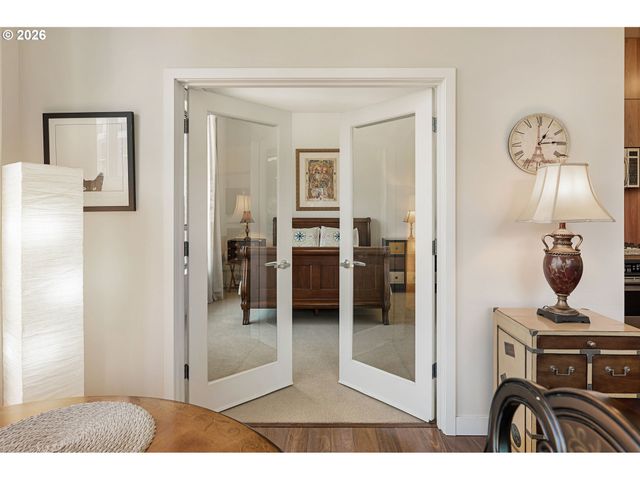 922 Nw 11TH Ave 404, Portland, OR 97209