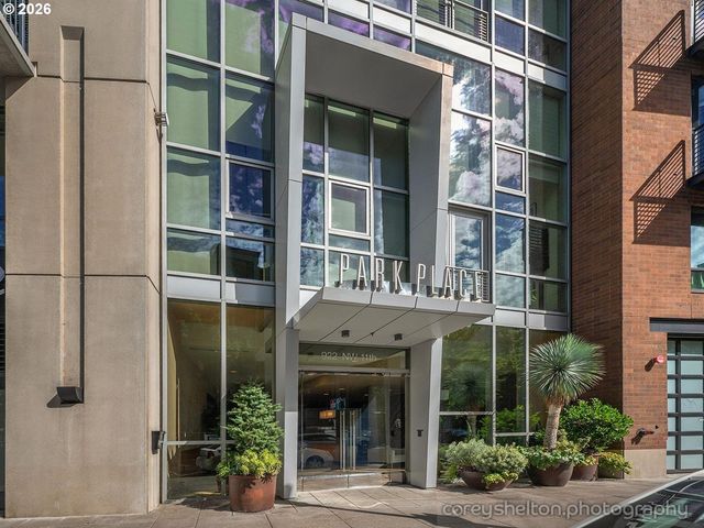 922 Nw 11TH Ave 404, Portland, OR 97209