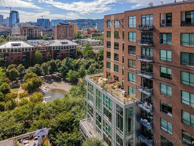 922 Nw 11TH Ave 404, Portland, OR 97209