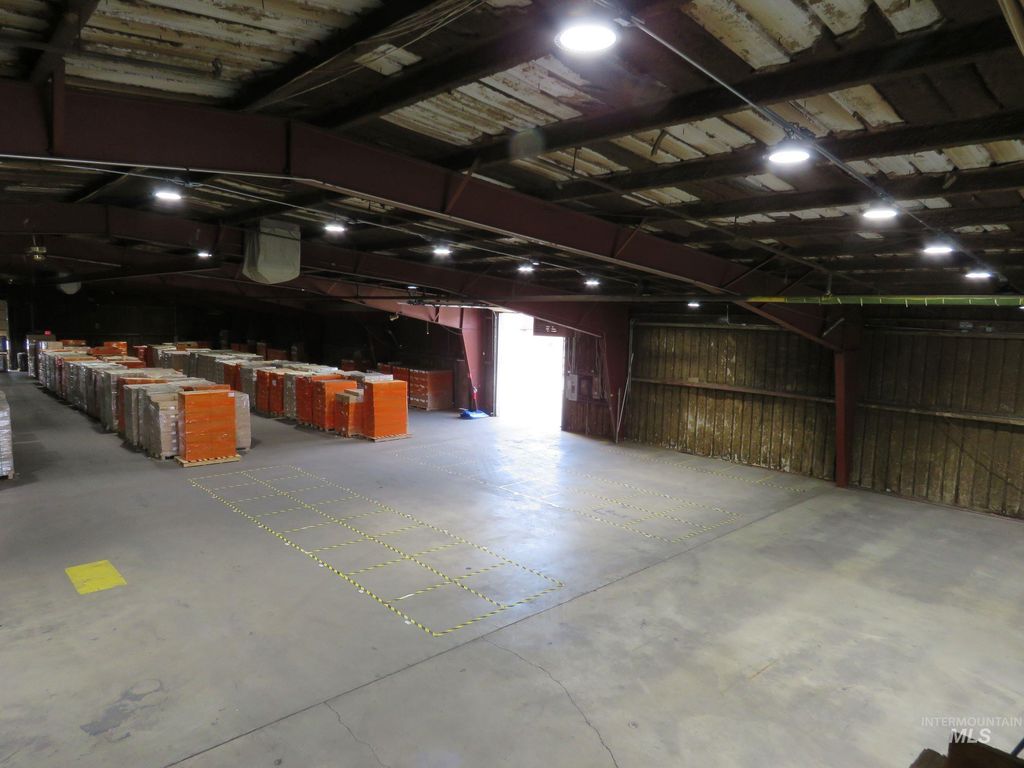 112 W 34th St, Garden City, ID 83714 photo 10