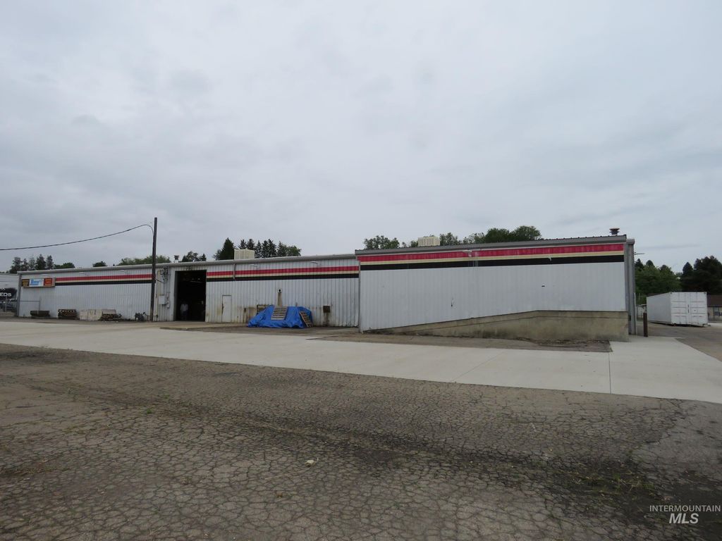 112 W 34th St, Garden City, ID 83714 photo 12