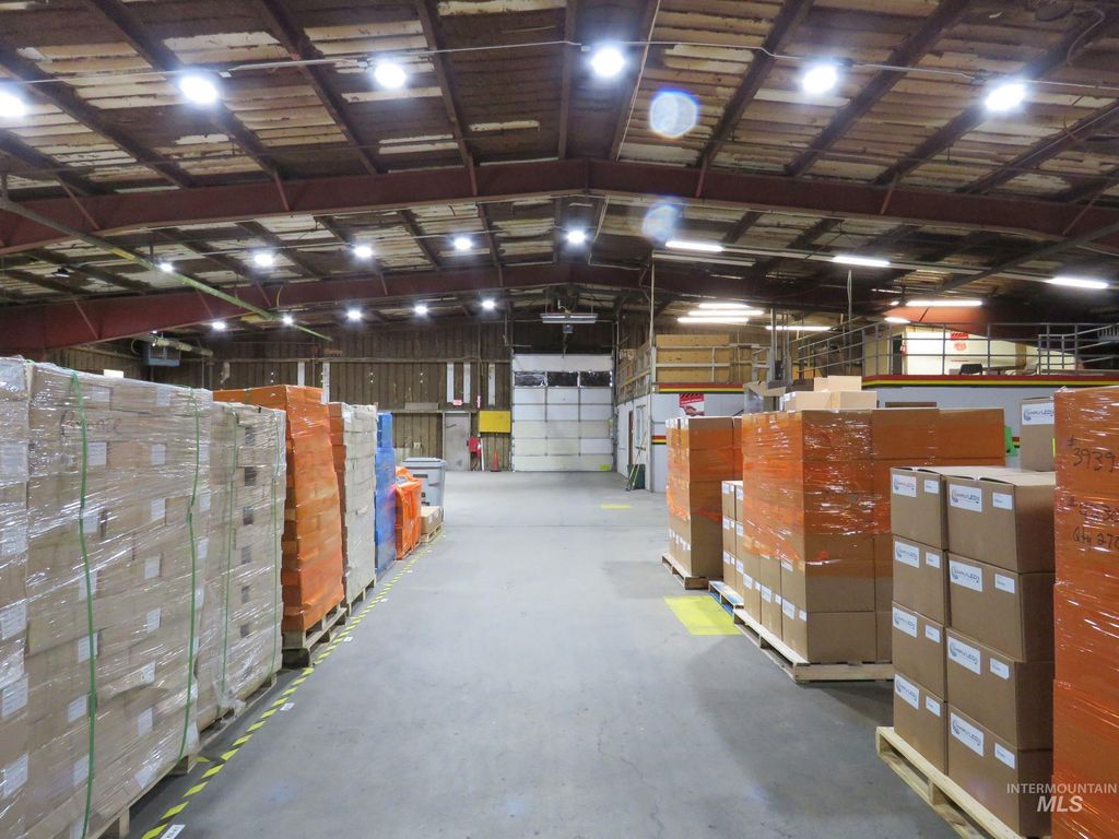 112 W 34th St, Garden City, ID 83714 photo 13