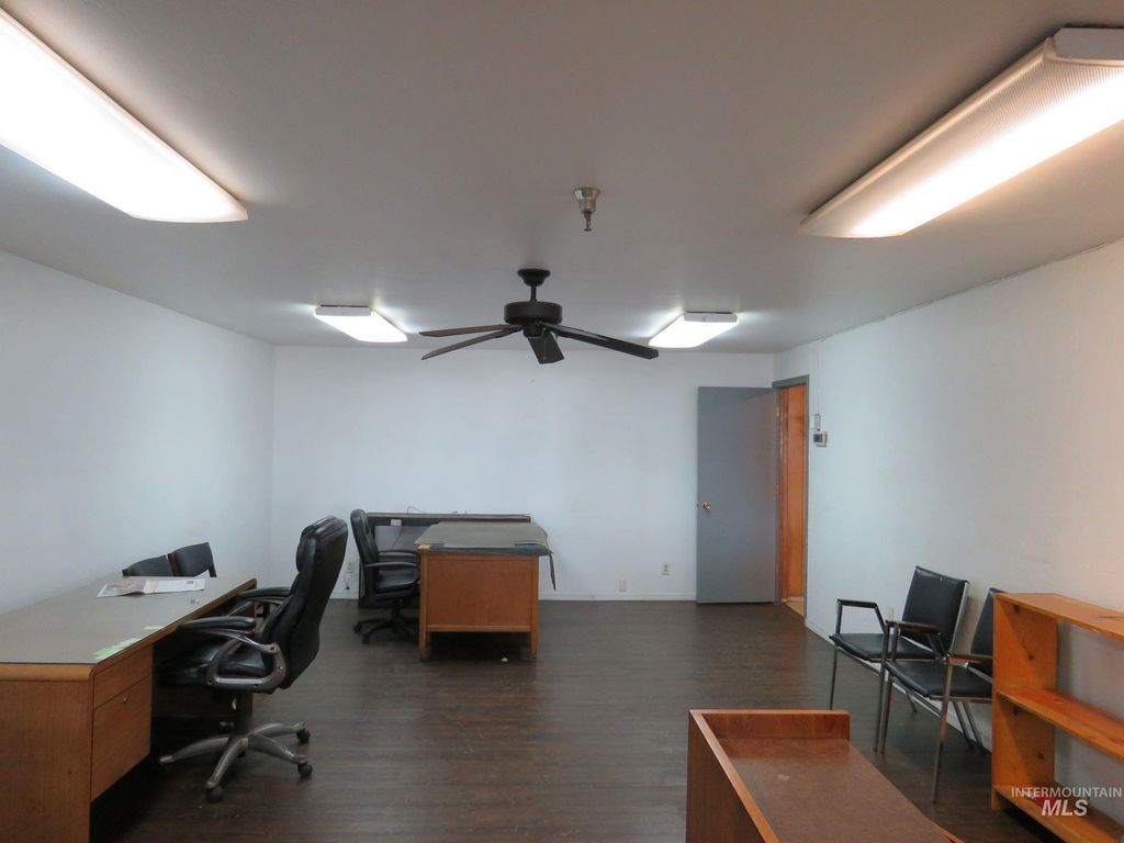 112 W 34th St, Garden City, ID 83714 photo 5