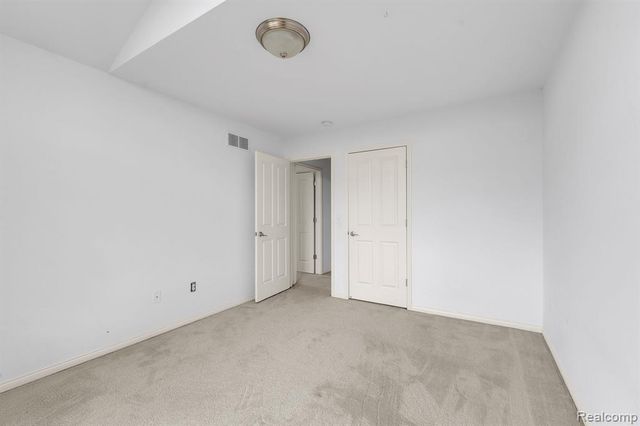42088 Woodglen Drive, Novi, MI 48375