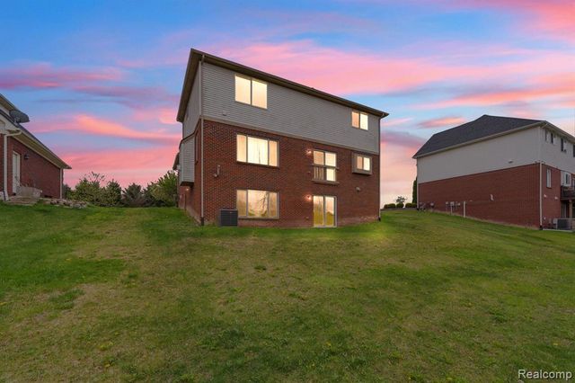 42088 Woodglen Drive, Novi, MI 48375