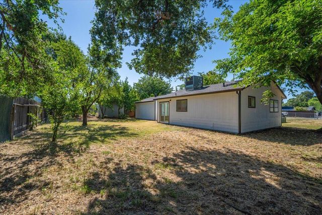25260 Orange Street, Los Molinos, CA 96055