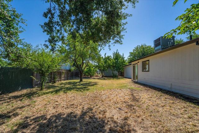 25260 Orange Street, Los Molinos, CA 96055