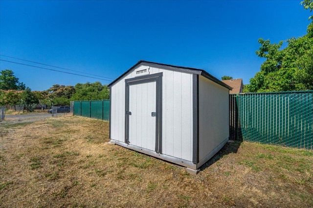 25260 Orange Street, Los Molinos, CA 96055