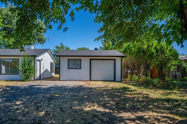 25260 Orange Street, Los Molinos, CA 96055