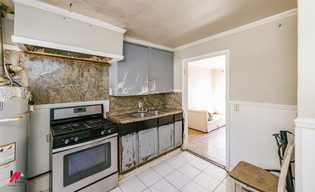 210 E Olive Street, Shreveport, LA 71104