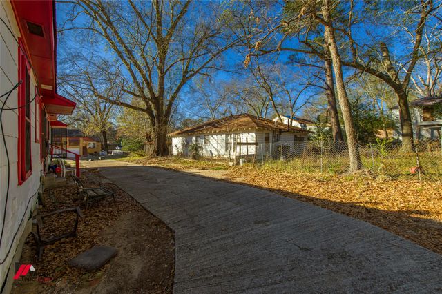 210 E Olive Street, Shreveport, LA 71104