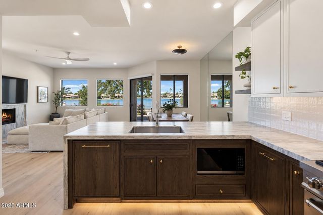 8270 N HAYDEN Road 1012, Scottsdale, AZ 85258