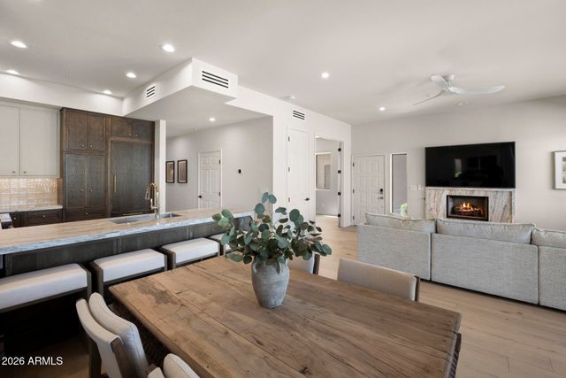 8270 N HAYDEN Road 1012, Scottsdale, AZ 85258