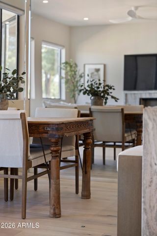 8270 N HAYDEN Road 1012, Scottsdale, AZ 85258